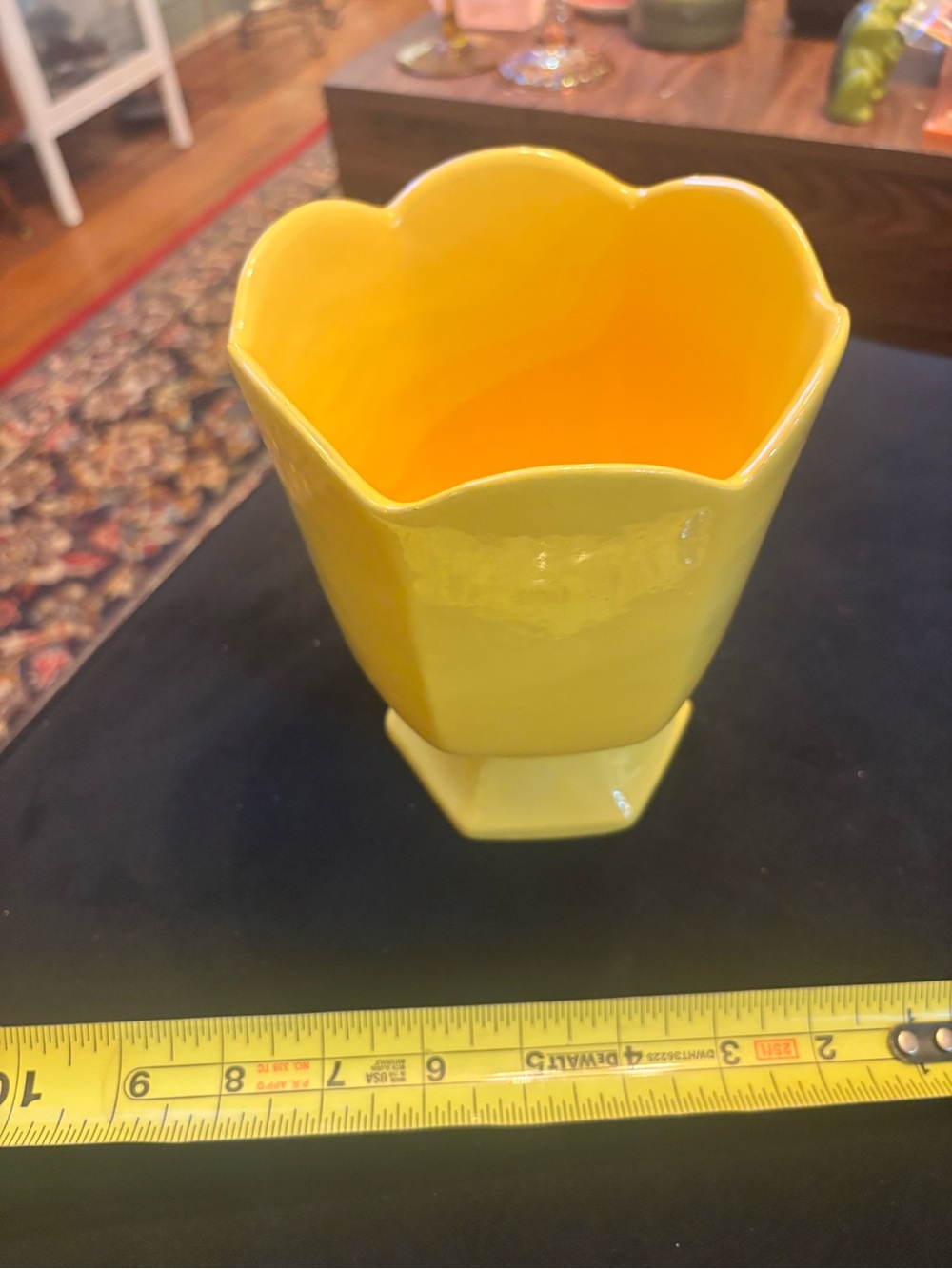 VINTAGE FRANKOMA POTTERY TULIP VASE OR HOUSE PLANTER MCM AUTUMN YELLOW! - Picture 4 of 8